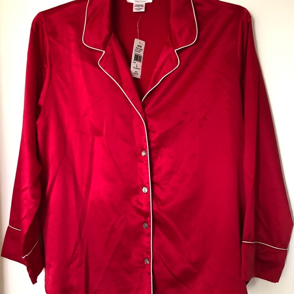 Natori Red Pajama Top, White Piping, Long Sleeves - Picture 3 of 4